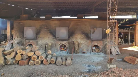 Comerciais / Galp&atilde;o em Jaboticabal - foto 12
