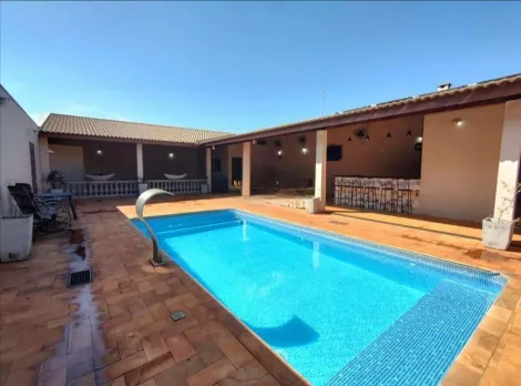 Casas / Edícula em Jaboticabal - foto 0