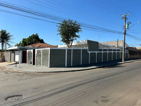 Casas / Padr&atilde;o em Jaboticabal - foto 1