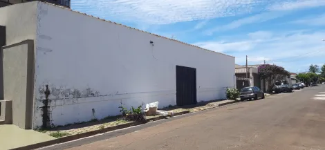 Alugar Comerciais / Galpão em Jaboticabal. apenas R$ 3.000,00