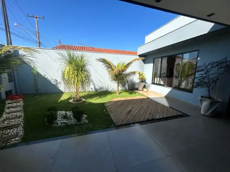 Casas / Padr&atilde;o em Jaboticabal - foto 2