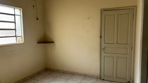 Casas / Padr&atilde;o em Jaboticabal - foto 3