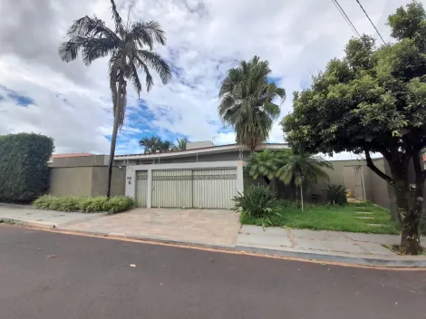 Alugar Casas / Padr&atilde;o em Jaboticabal. apenas R$ 2.200.000,00