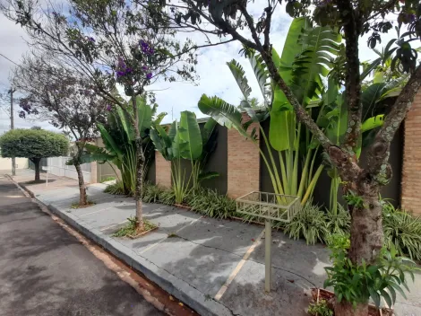 Casas / Padr&atilde;o em Jaboticabal - foto 28