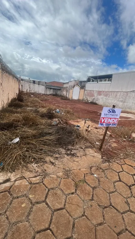 Alugar Terrenos / Misto em Jaboticabal. apenas R$ 200.000,00