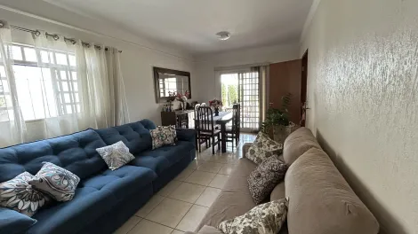 Casas / Padr&atilde;o em Jaboticabal - foto 4