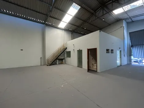 Comerciais / Galp&atilde;o em Jaboticabal - foto 5