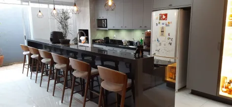 Casas / Condom&iacute;nio em Jaboticabal - foto 2