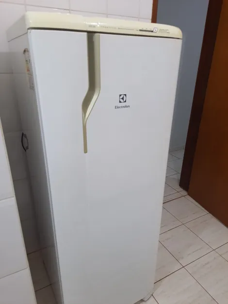 Apartamentos / Padr&atilde;o em Jaboticabal - foto 2