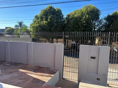Casas / Padr&atilde;o em Jaboticabal - foto 2