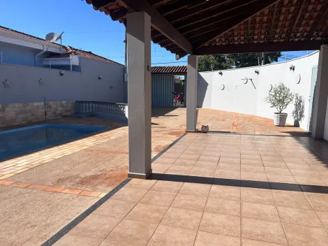 Casas / Ed&iacute;cula em Jaboticabal - foto 1