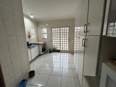 Casas / Padr&atilde;o em Jaboticabal - foto 13