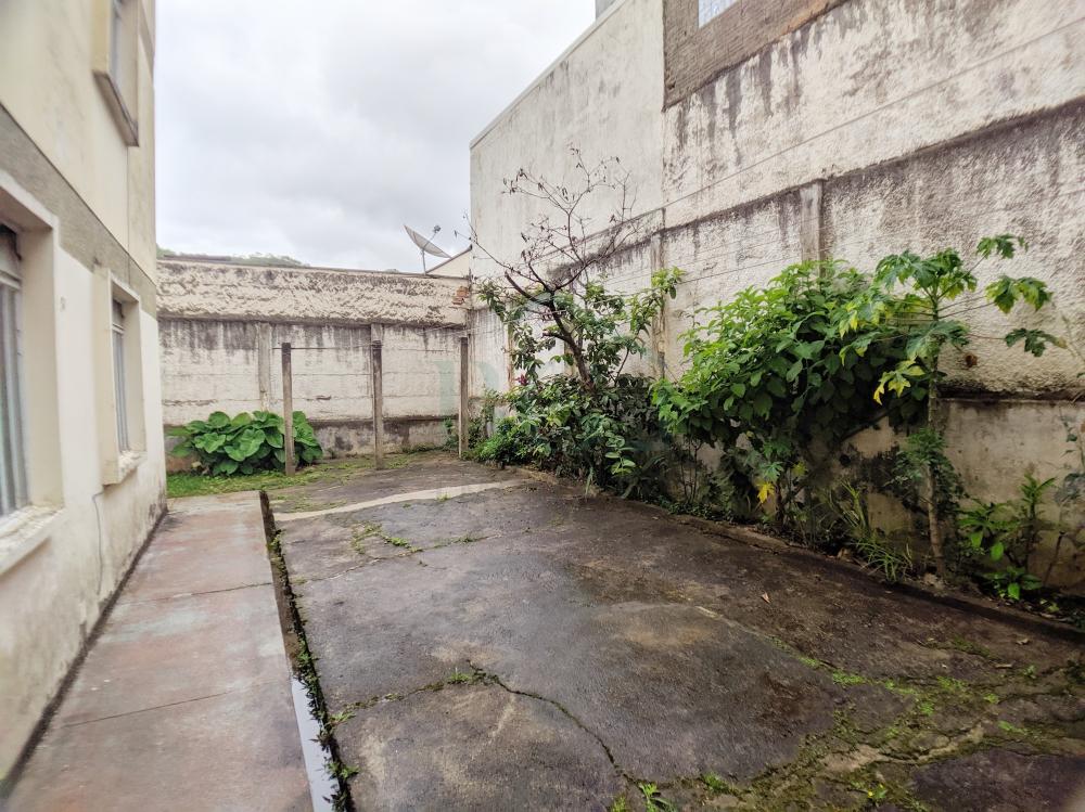 Comprar Apartamentos / Padr&atilde;o em Po&ccedil;os de Caldas R$ 180.000,00 - Foto 9