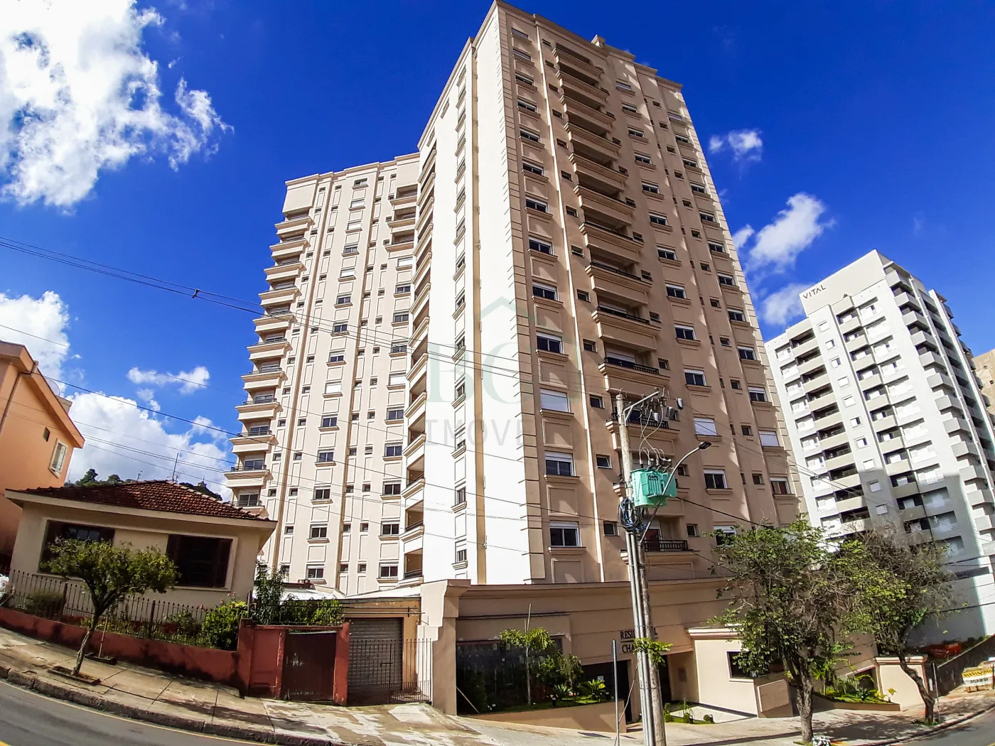 Apartamento, 3 quartos, 215 m² - Foto 1