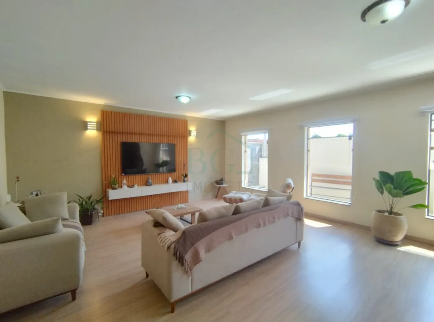Comprar Casas / Padr&atilde;o em Po&ccedil;os de Caldas R$ 1.300.000,00 - Foto 4