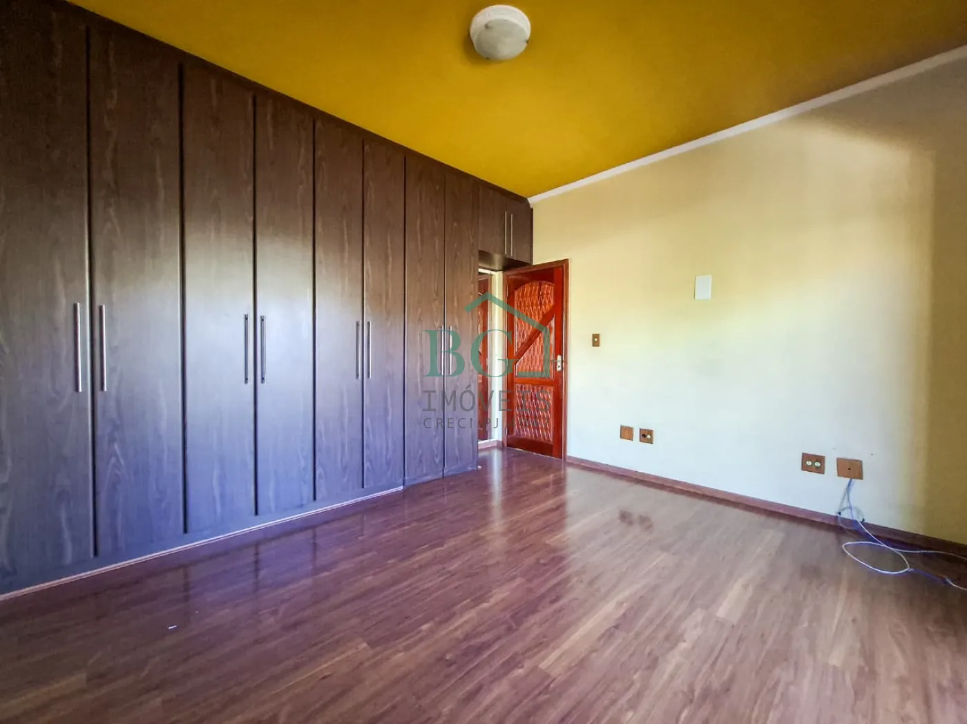 Casa, 4 quartos, 216 m² - Foto 9