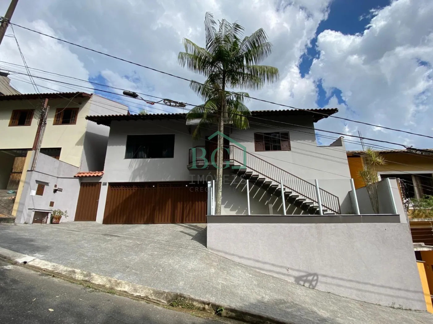 Casa, 3 quartos, 195 m² - Foto 1
