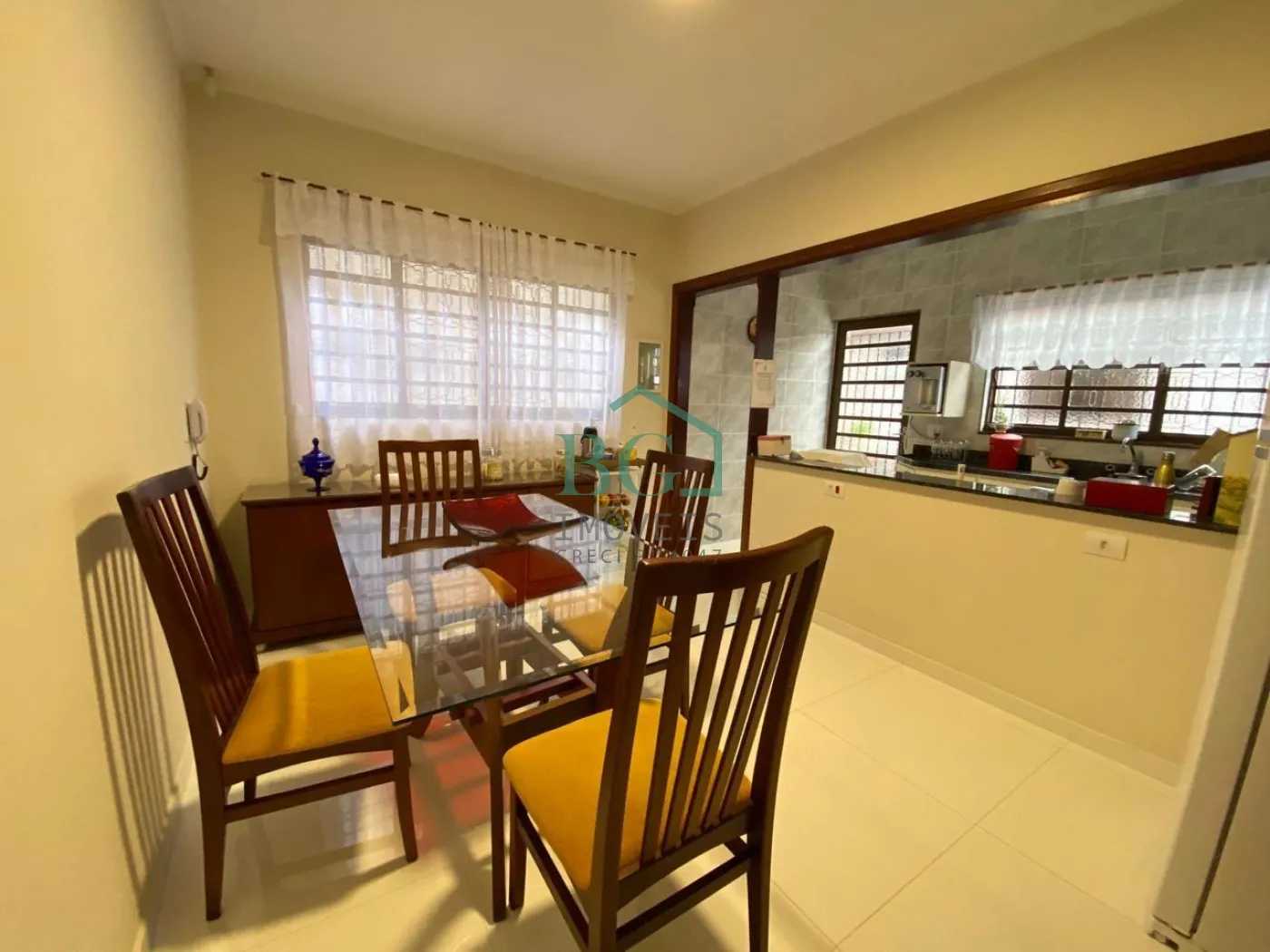 Casa, 3 quartos, 195 m² - Foto 4