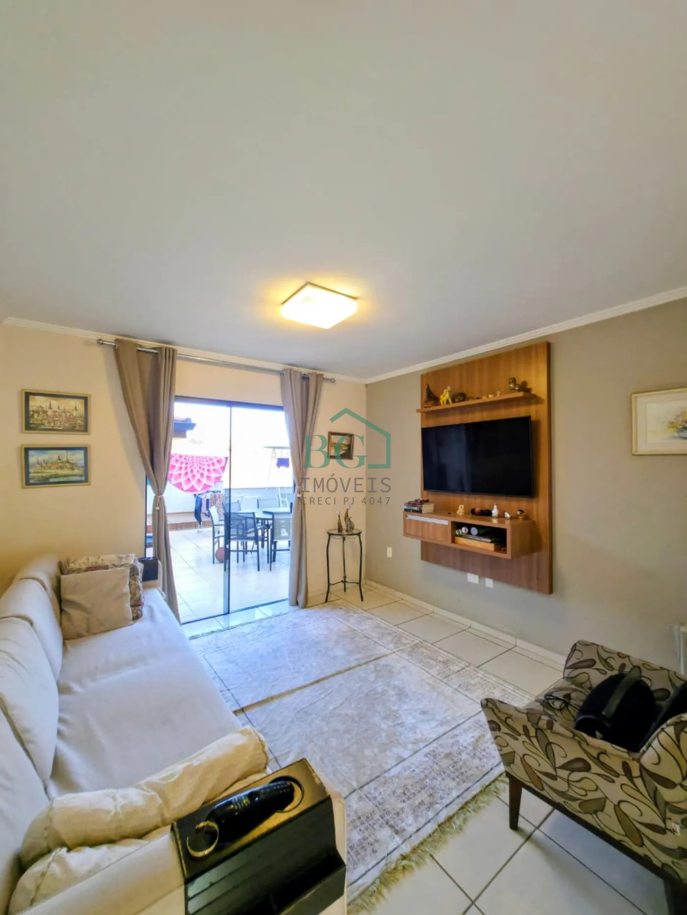 Casa, 3 quartos, 248 m² - Foto 3