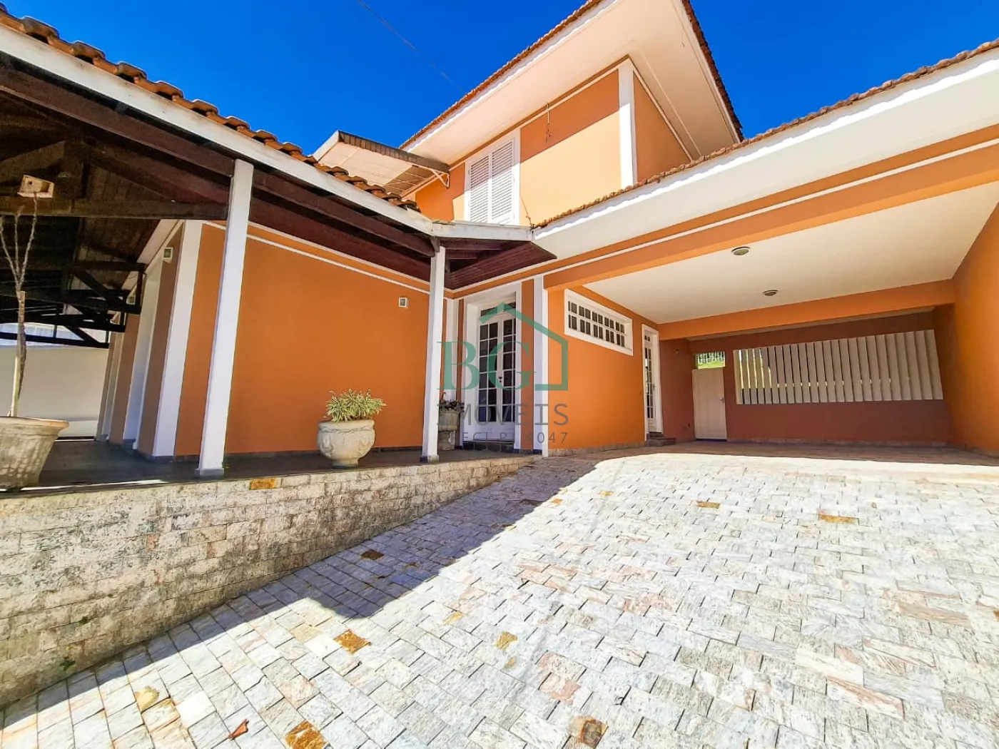 Casa, 3 quartos, 215 m² - Foto 4