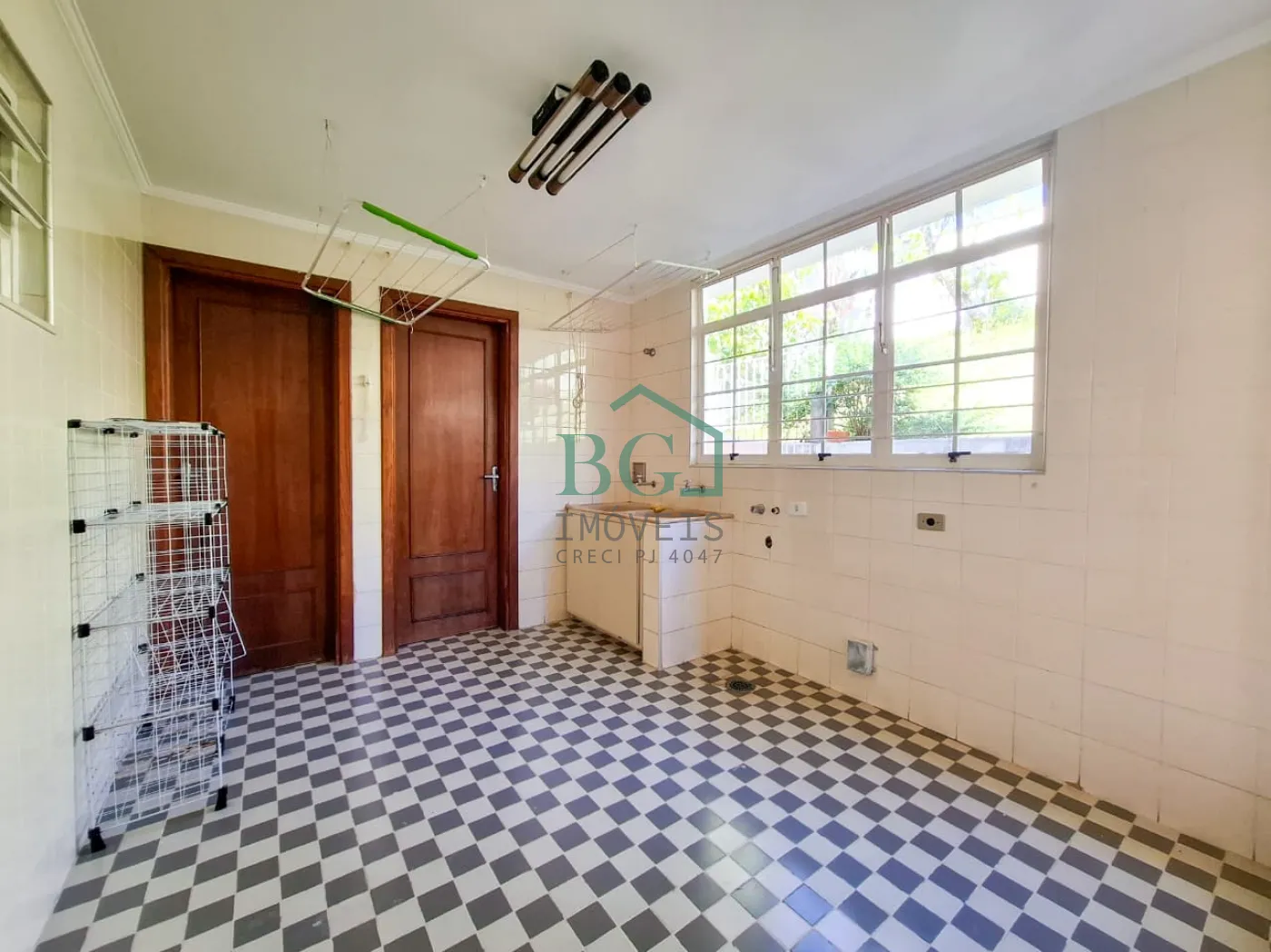 Casa, 3 quartos, 215 m² - Foto 28