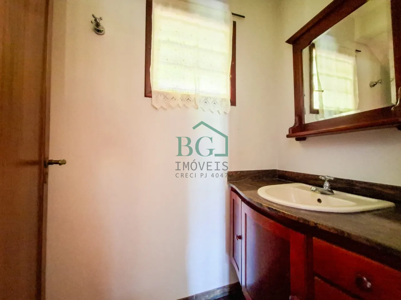 Casa, 3 quartos, 215 m² - Foto 29