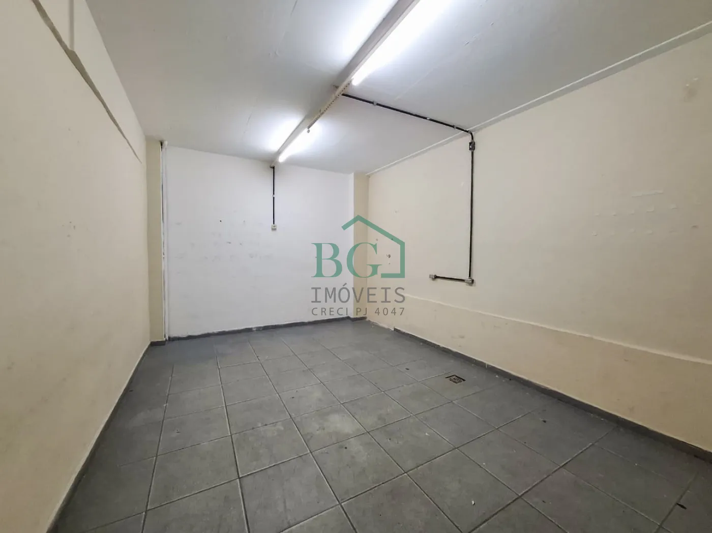 Depósito-Galpão, 338 m² - Foto 8