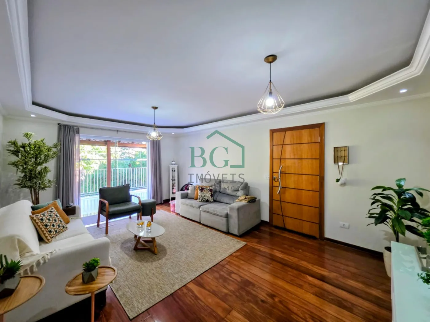 Casa, 3 quartos, 222 m² - Foto 2