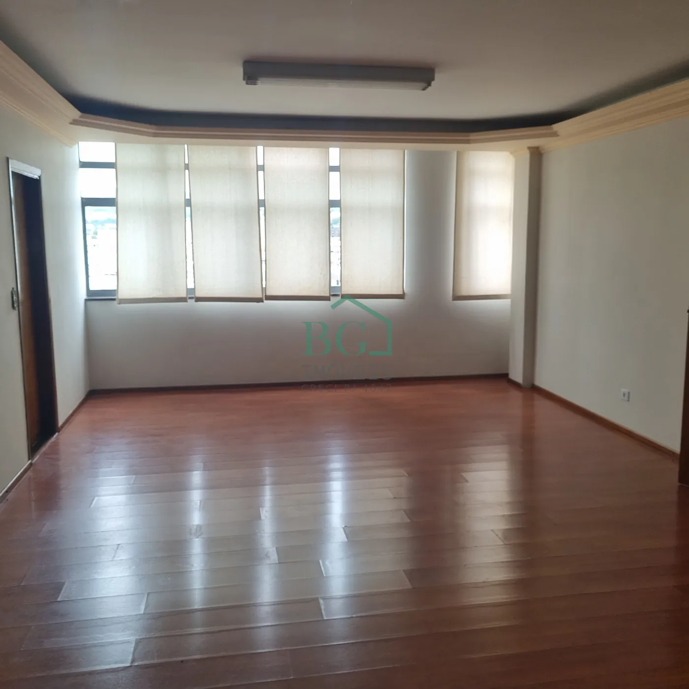 Apartamento, 3 quartos, 183 m² - Foto 2