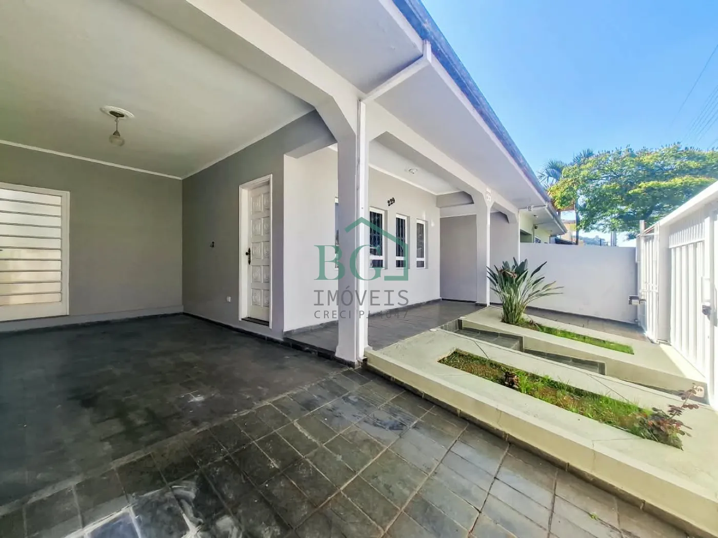 Casa, 3 quartos, 212 m² - Foto 2