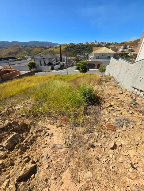 Pocos de Caldas Jardim Europa Terreno Venda R$550.000,00  Area do terreno 678.00m2 