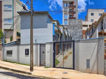 Pocos de Caldas Residencial Morumbi casas Venda R$585.000,00 Condominio R$150,00 2 Dormitorios 1 Vaga Area do terreno 135.33m2 Area construida 95.59m2
