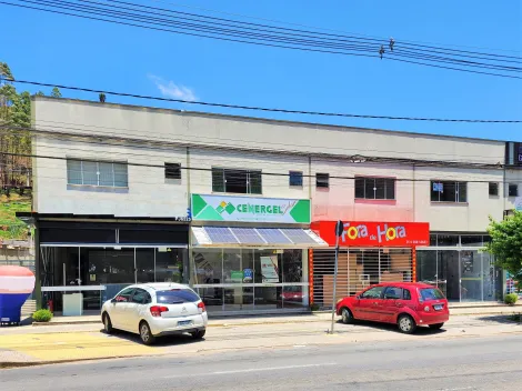 Pocos de Caldas Centro Comercial Locacao R$ 1.700,00 Condominio R$160,00  1 Vaga 
