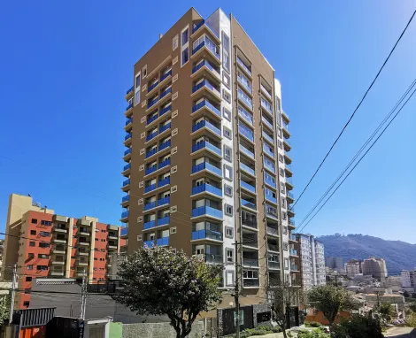 Pocos de Caldas Centro Apartamento Venda R$1.300.000,00 Condominio R$979,86 3 Dormitorios 2 Vagas Area construida 194.16m2