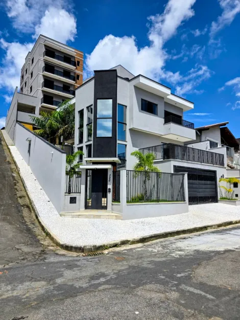 Pocos de Caldas Residencial Morumbi Casa Venda R$1.700.000,00 3 Dormitorios 3 Vagas Area do terreno 300.00m2 