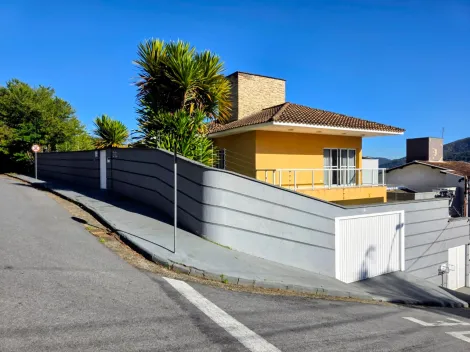 Pocos de Caldas Jardim Planalto Casa Venda R$2.800.000,00 3 Dormitorios 5 Vagas Area do terreno 411.25m2 