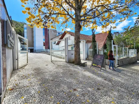Pocos de Caldas Centro Comercial Locacao R$ 2.500,00 Condominio R$416,53  1 Vaga 