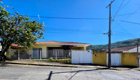 Pocos de Caldas Jardim Campos Elisios Casa Venda R$760.000,00 5 Dormitorios 3 Vagas Area do terreno 495.00m2 