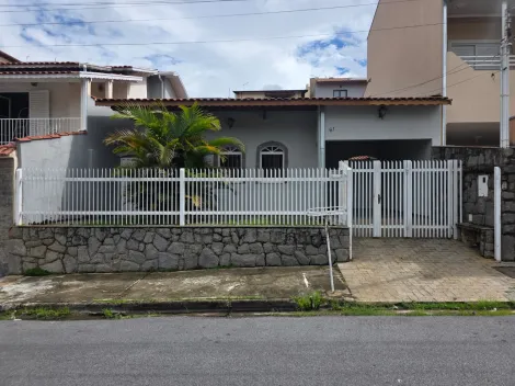 Pocos de Caldas Jardim Centenario Casa Venda R$550.000,00 4 Dormitorios 2 Vagas Area do terreno 250.00m2 