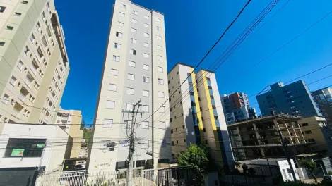 Pocos de Caldas Centro Apartamento Locacao R$ 1.800,00 Condominio R$325,40 2 Dormitorios 1 Vaga 
