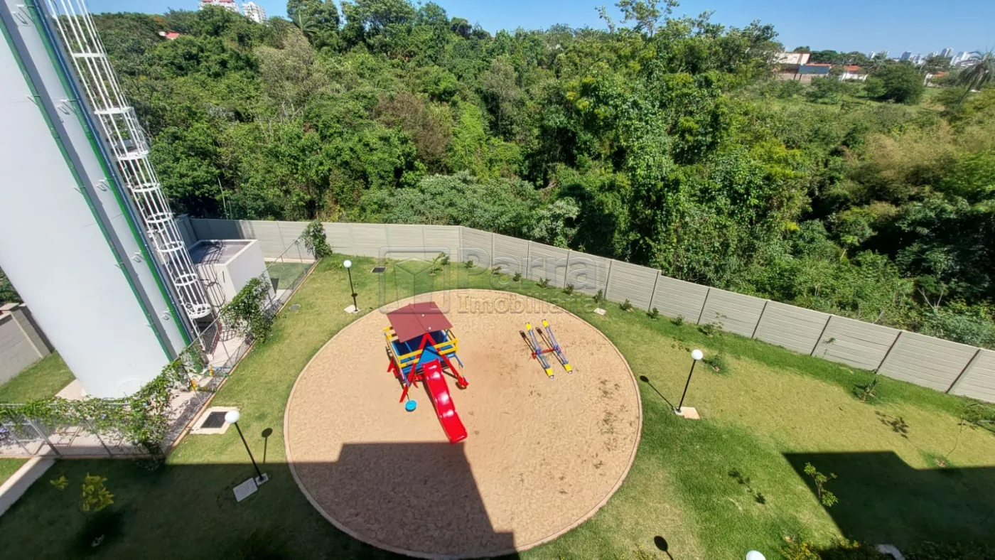 Alugar Apartamento / Padr&atilde;o em Franca R$ 1.000,00 - Foto 16