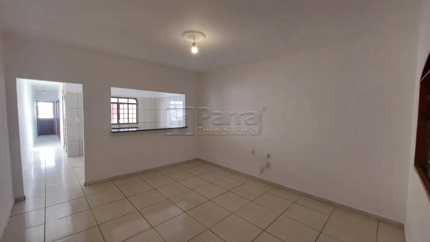 Alugar Casa / Padr&atilde;o em Franca R$ 1.100,00 - Foto 5