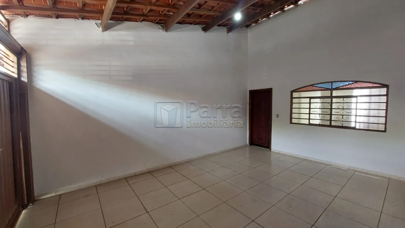 Alugar Casa / Padr&atilde;o em Franca R$ 1.100,00 - Foto 3