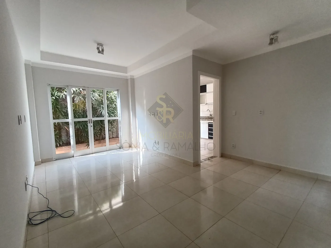 Alugar Casas Residenciais / Padr&atilde;o em Ribeir&atilde;o Preto R$ 3.200,00 - Foto 3