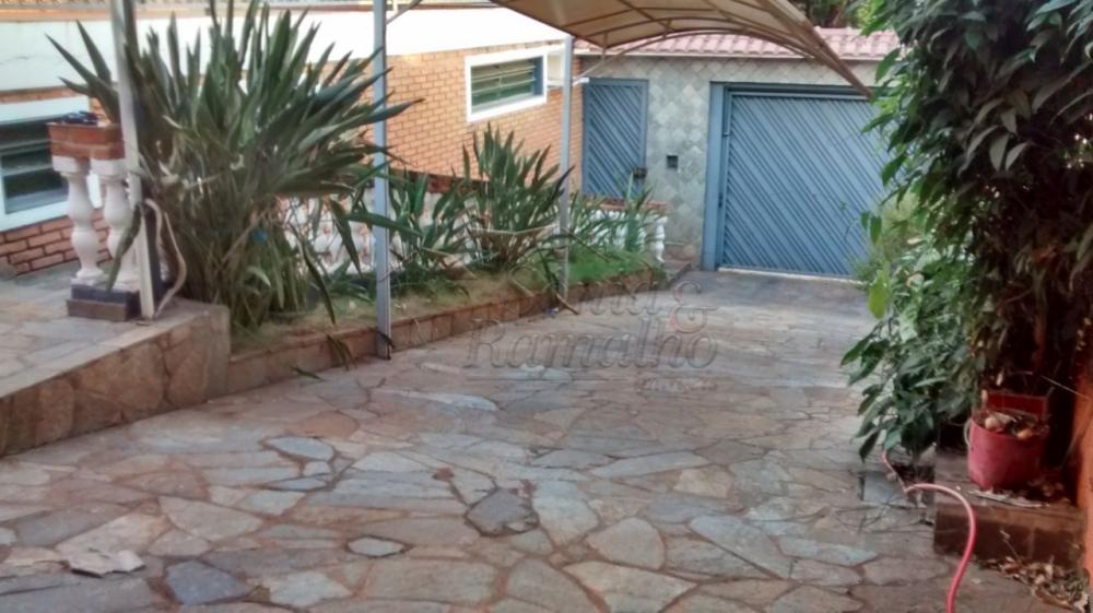 Alugar Casas Residenciais / Padr&atilde;o em Ribeir&atilde;o Preto R$ 2.000,00 - Foto 1