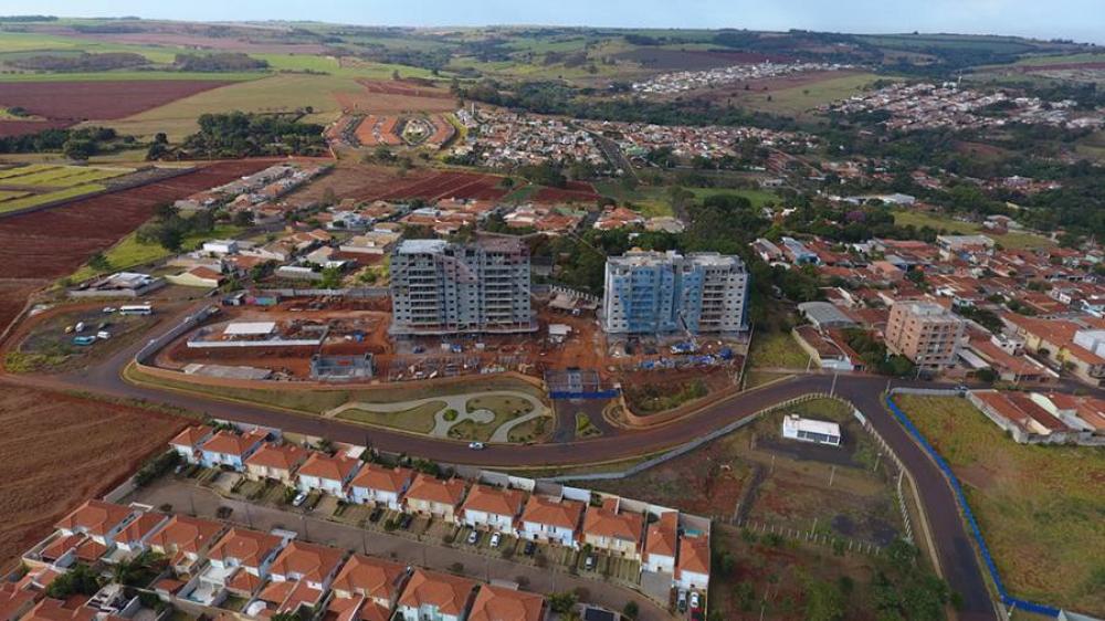 Comprar Apartamentos / Padr&atilde;o em Bonfim Paulista R$ 350.000,00 - Foto 5