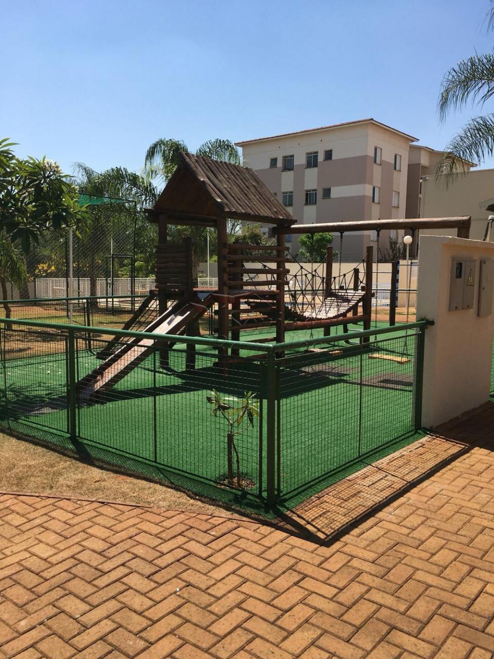 Comprar Apartamentos / Padr&atilde;o em Ribeir&atilde;o Preto R$ 159.000,00 - Foto 3