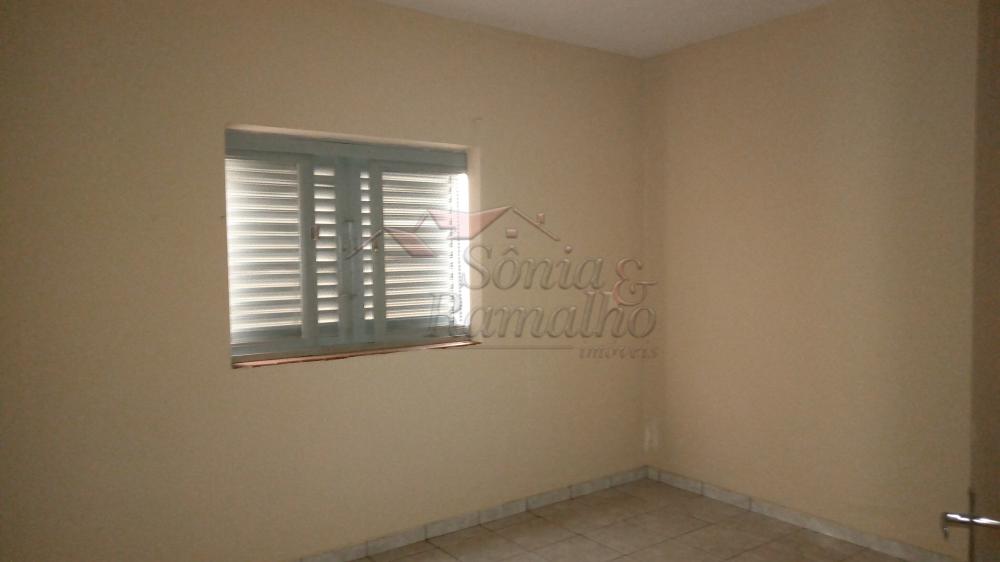 Alugar Casas Residenciais / Padr&atilde;o em Ribeir&atilde;o Preto R$ 1.300,00 - Foto 4