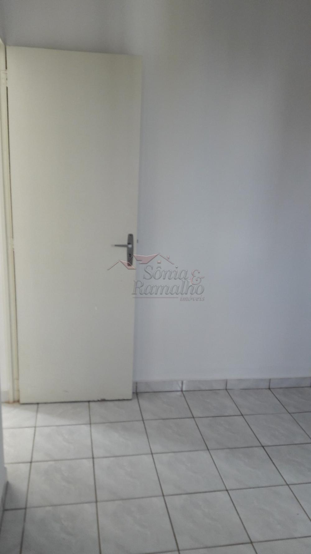 Comprar Apartamentos / Padr&atilde;o em Ribeir&atilde;o Preto R$ 220.000,00 - Foto 2