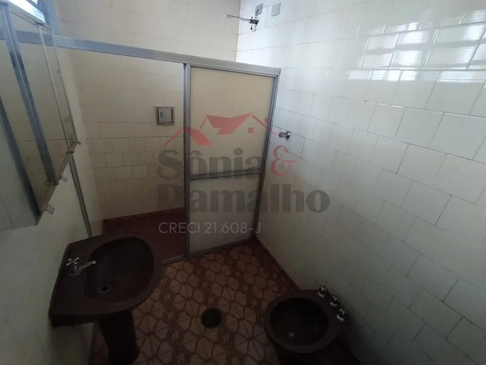 Alugar Casas Residenciais / Padr&atilde;o em Ribeir&atilde;o Preto R$ 2.000,00 - Foto 5